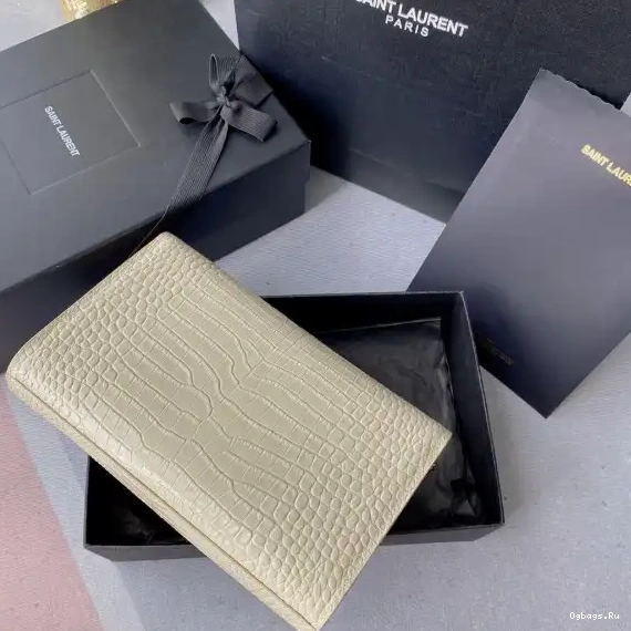 MEDIUM KATE YSL 0520